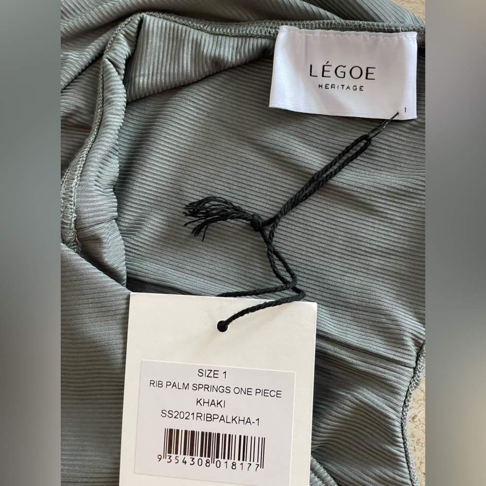 Elegant Olive One-Shoulder Women's Swimwear - Picture 4 of 8